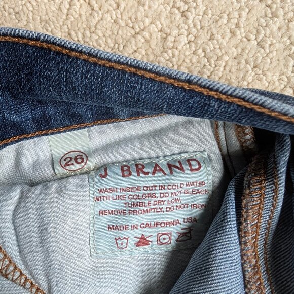 SOLD,NO Buy.J Brand Love Story Jeans 26 x 35 Flare Loveless Blue Long light wash - Picture 6 of 14